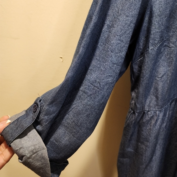 New York and Company Denim Chambray Button Front Roll up Sleeves Shirt D… - Picture 9 of 14